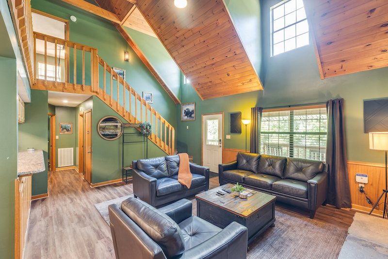 Hidden Hollow Lodge