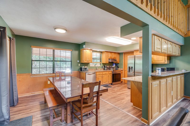 Hidden Hollow Lodge