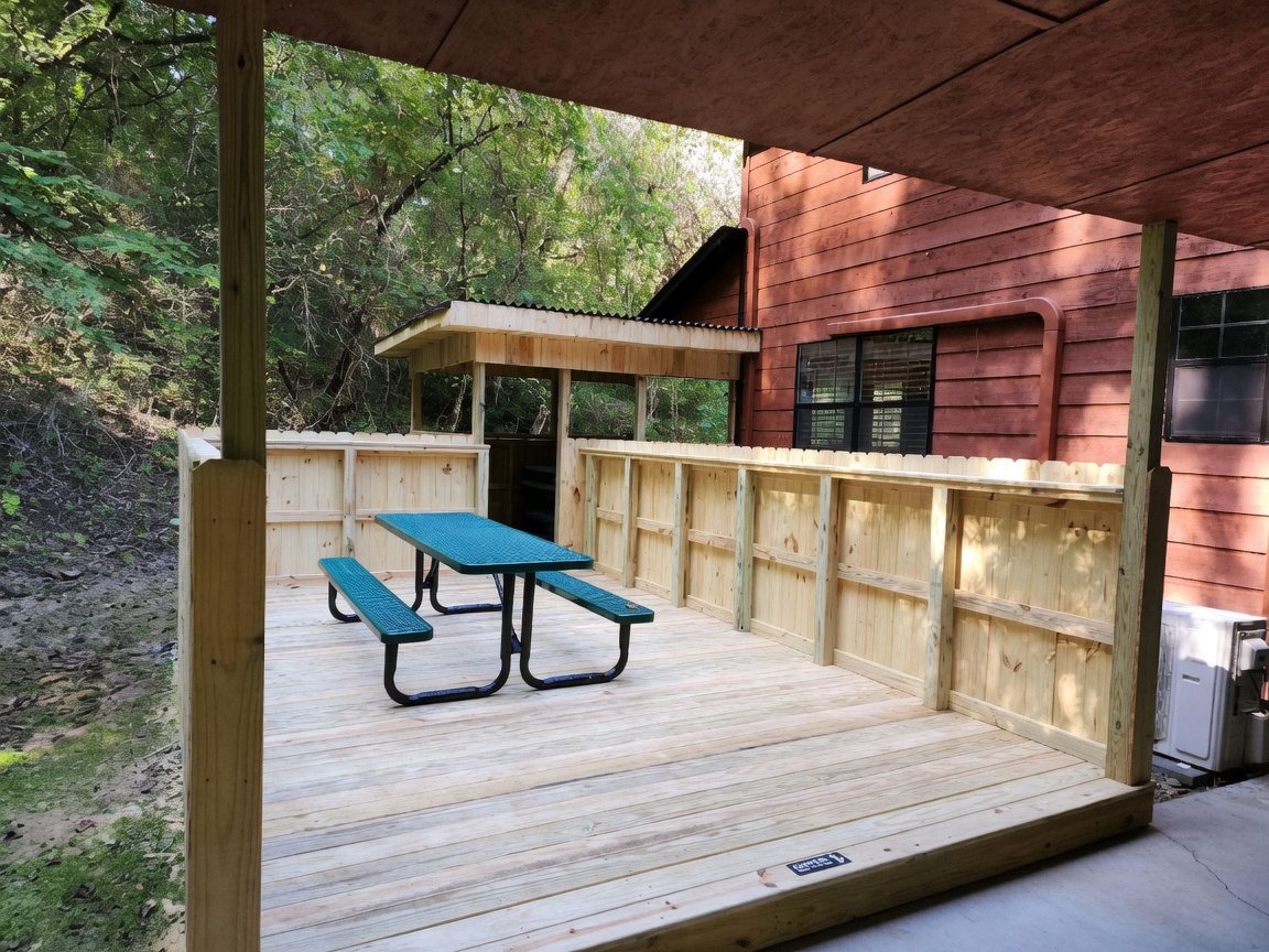 Hidden Hollow Lodge